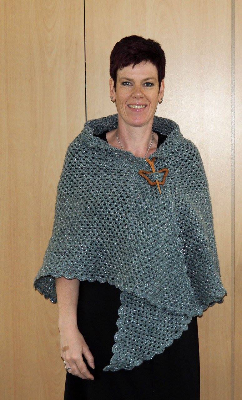 Zilvergrijze sjaal/omslagdoek